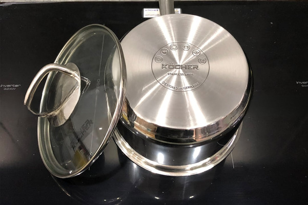 Nồi inox đáy từ đa lớp, phẳng phù hợp sử dụng cho bếp từ